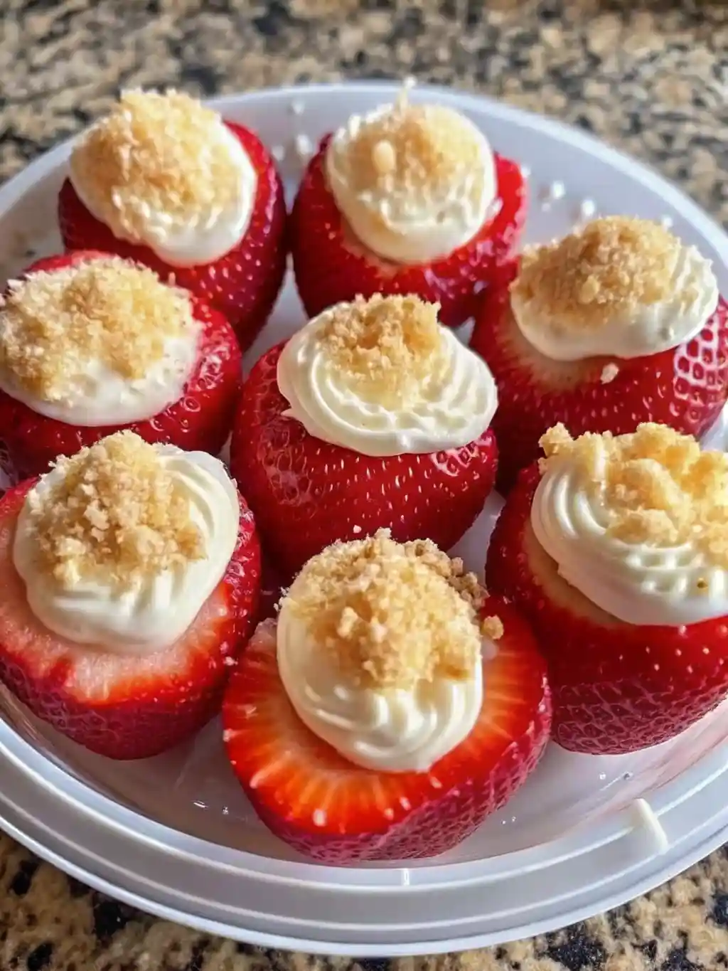 Cheesecake Deviled Strawberries